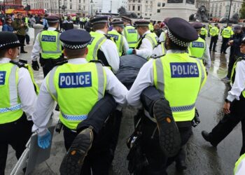 British police arrests 175 in London anti-Israel protests