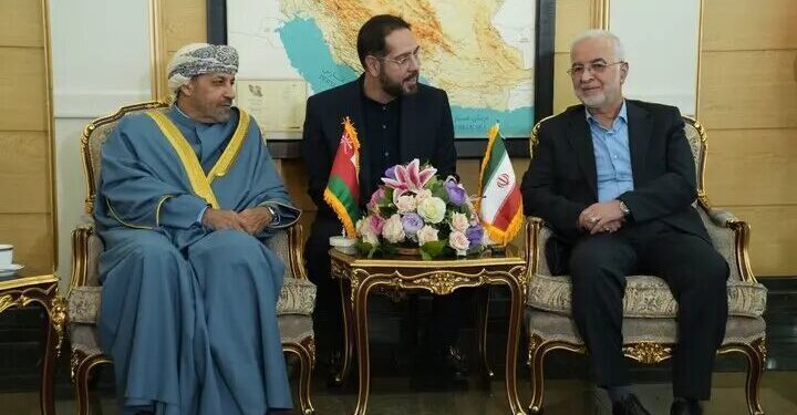Interior minister: Iran-Oman ties always amicable