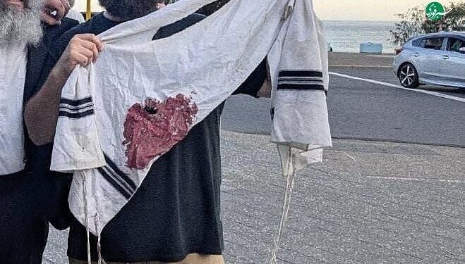 Shooting at Jewish "Hanukkah" Celebration in Australia Leaves Over 20 Dead and Injured + Video