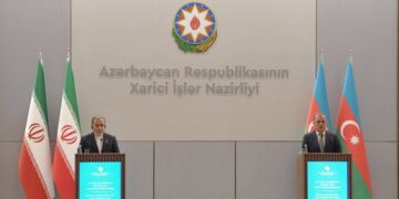 Tehran-Baku disagreements must be resolved through dialogue: FM Araghchi