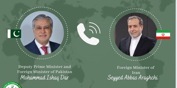 Iran and Pakistan FMs Discuss Regional Stability in Phone Call