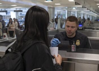 Approximately 40 Iranian Detainees Set to Depart U.S. for Repatriation