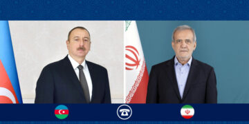 Iran, Azerbaijan Presidents Hold Call on Bilateral and Regional Issues