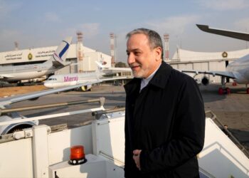 Symbolic Tabas Departure as Iran Heads to Muscat for Nuclear Talks
