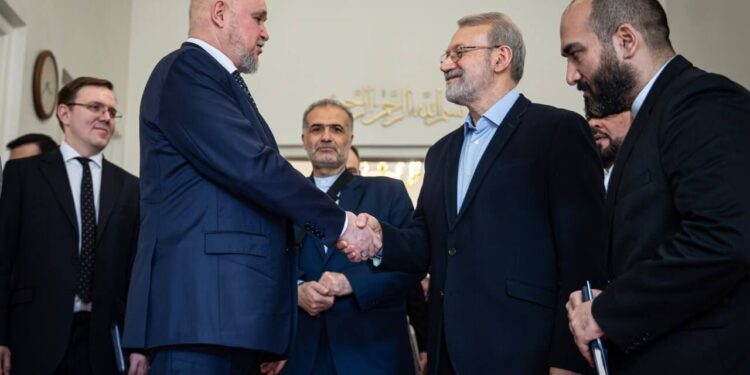 Russia energy minister meets Larijani, stresses upgrade of strategic Tehran–Moscow ties