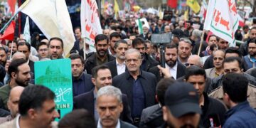 Iranian officials attend World Quds Day in Tehran