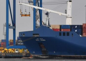 No Halt in Ship Movements to Iranian Ports