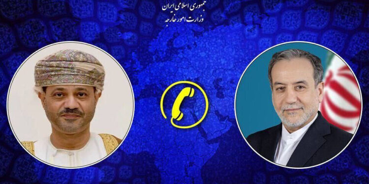 Iran, Oman foreign ministers discuss regional developments