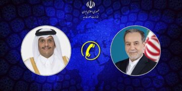 Iran, Qatar FMs discuss regional development over phone