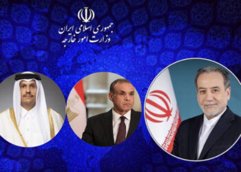 Foreign Minister Araghchi holds calls with Egyptian, Qatari counterparts