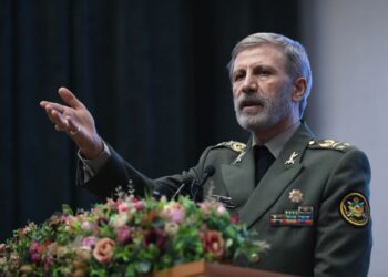 Enemy did not dare approach Iranian shores during both wars: Army chief